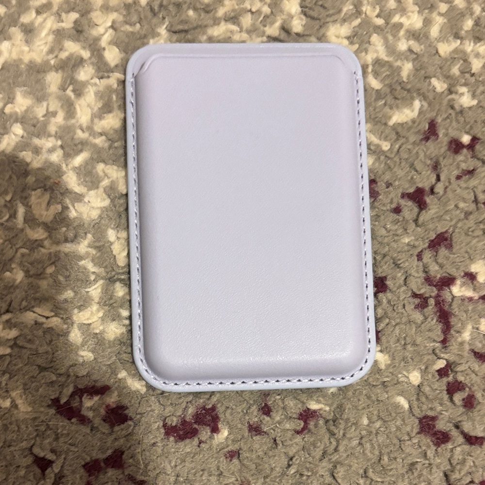 Magsafe wallet purple